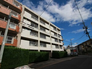 パ－ルハイツ外観写真