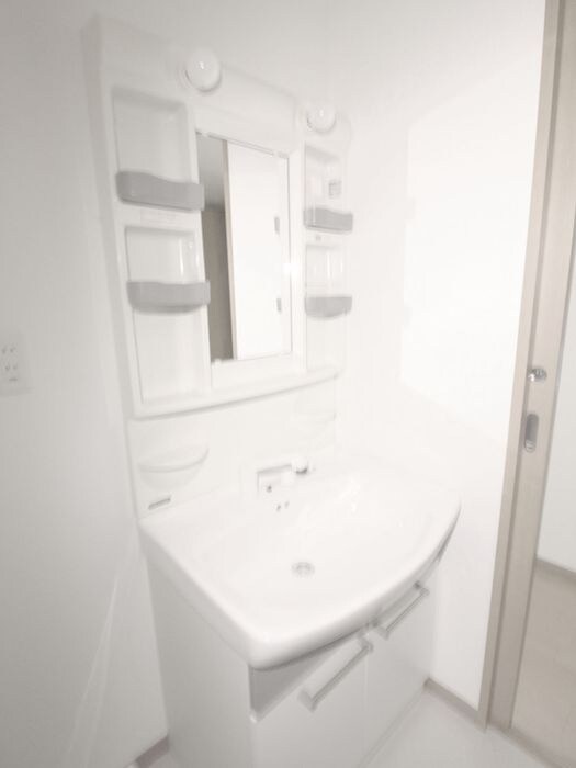 物件内観写真11　(洗面)