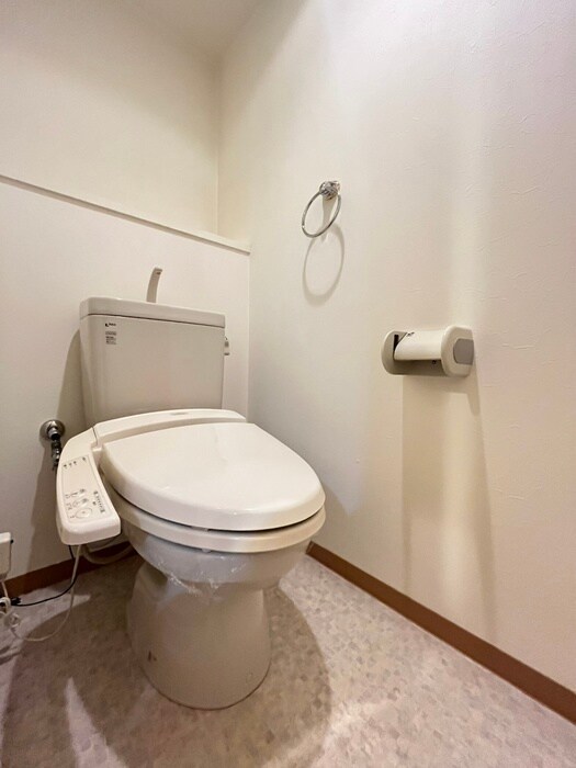 物件内観写真12　(トイレ)