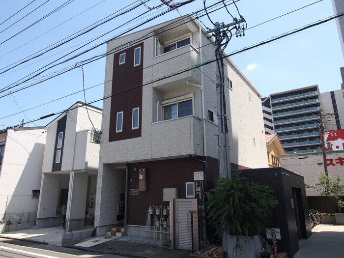 物件外観写真6　(外観写真)