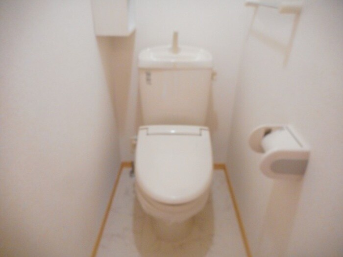 物件内観写真13　(トイレ)