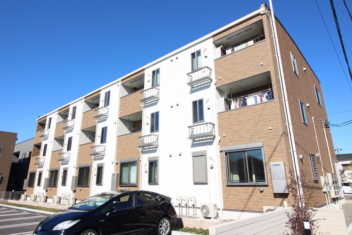 物件外観写真1　(外観写真)