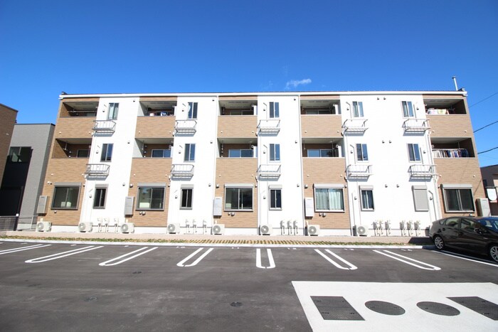 物件外観写真5　(外観写真)