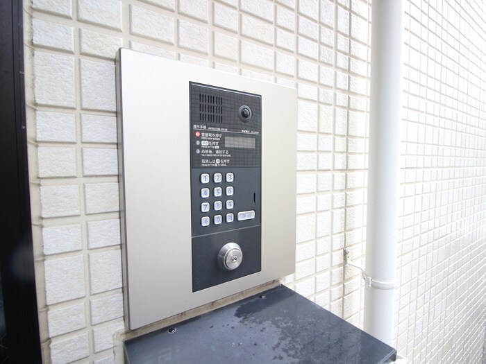 物件外観写真4　(建物設備)