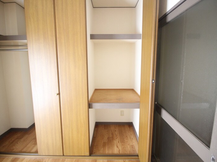 物件内観写真17　(収納)