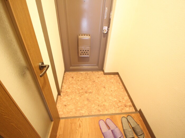 物件内観写真20　(玄関)