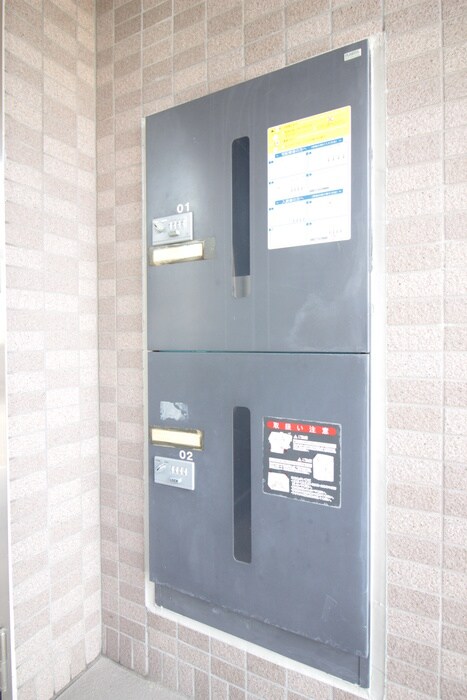 物件外観写真6　(建物設備)