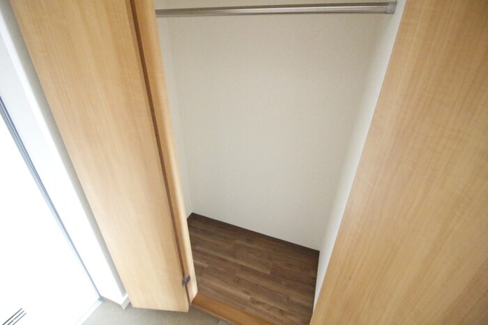 物件内観写真12　(収納)