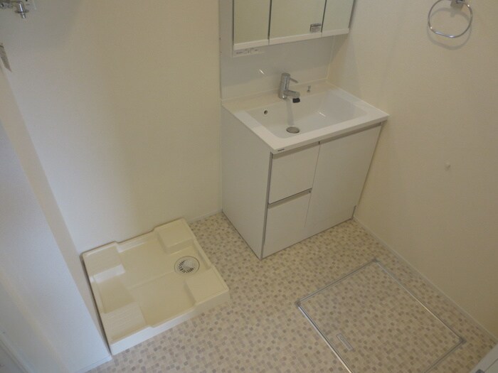 物件内観写真6　(洗面)