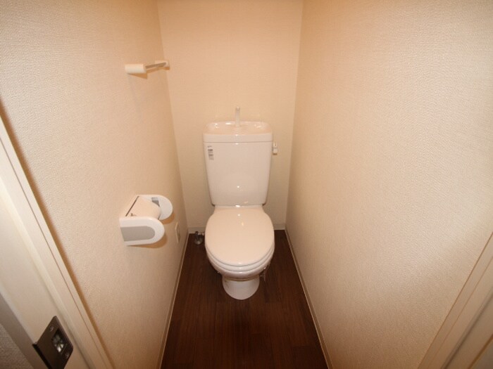 物件内観写真12　(トイレ)