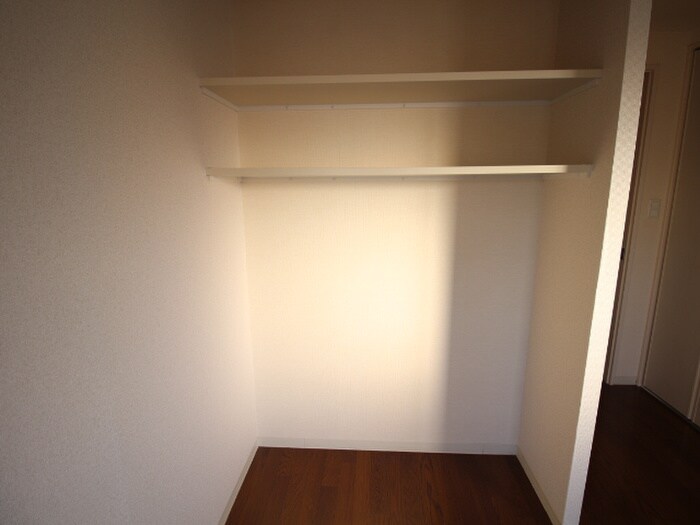 物件内観写真17　(収納)