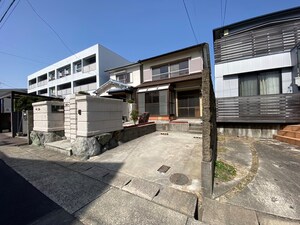 名東区吉田貸家外観写真