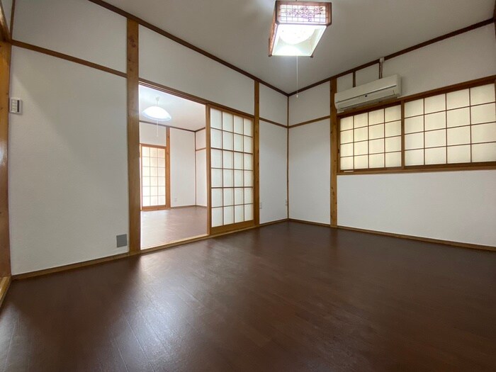 物件内観写真8　(居室)