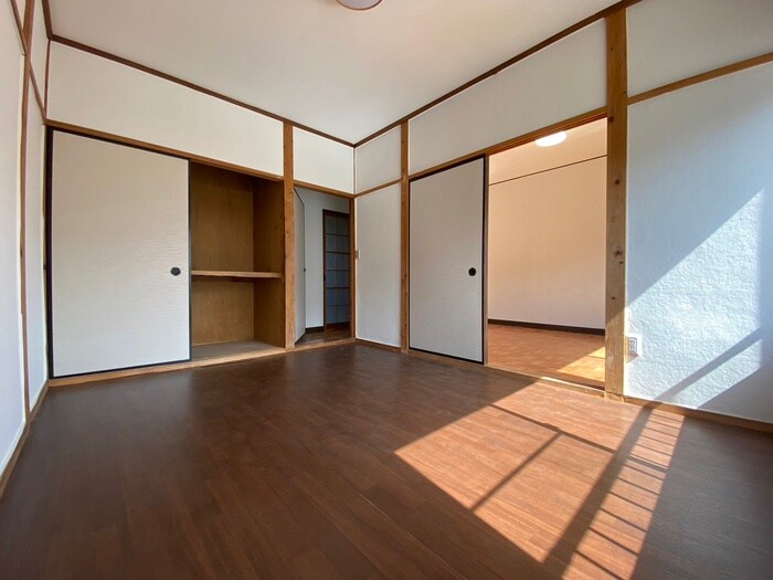 物件内観写真11　(収納)