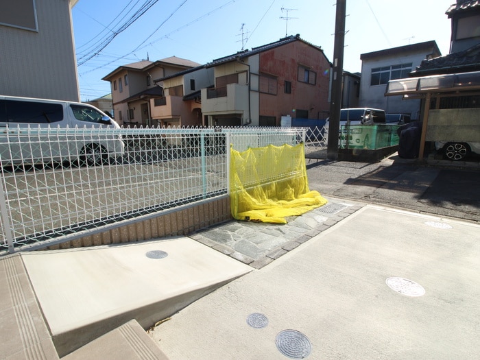 物件外観写真6　(建物設備)