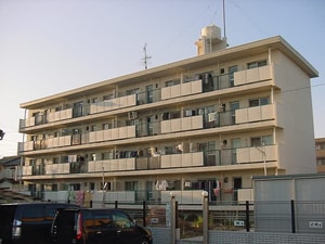 二村ビル外観写真