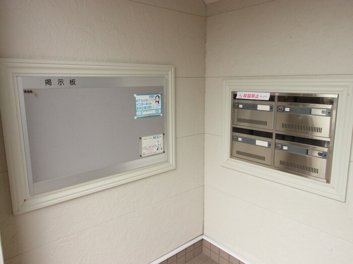 物件外観写真6　(建物設備)