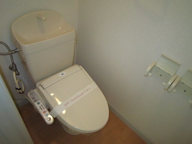 物件内観写真11　(トイレ)