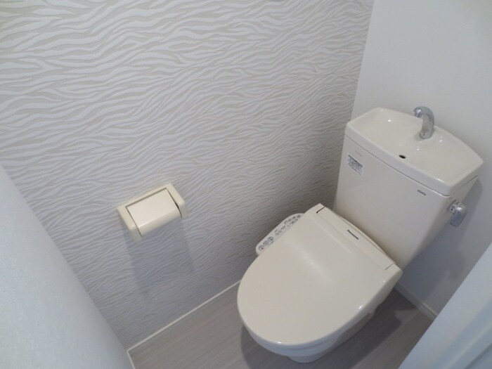 物件内観写真13　(トイレ)