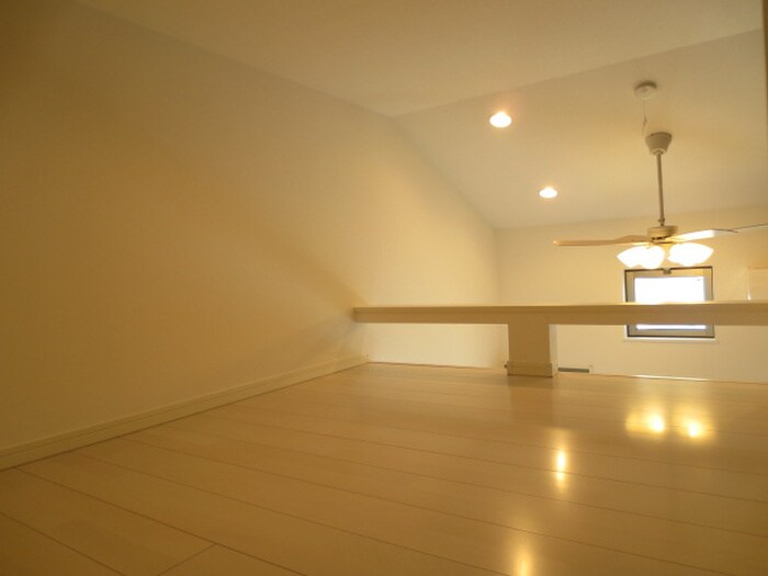 物件内観写真14　(ロフト)