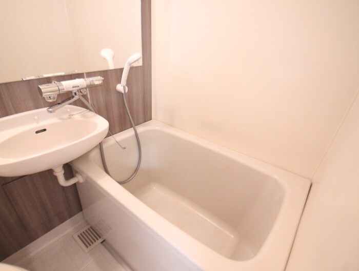 物件内観写真10　(バス／シャワールーム等)