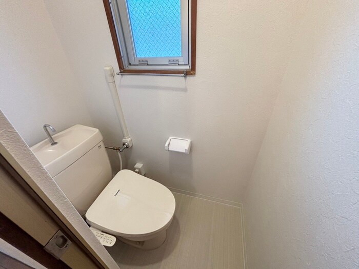 物件内観写真10　(トイレ)