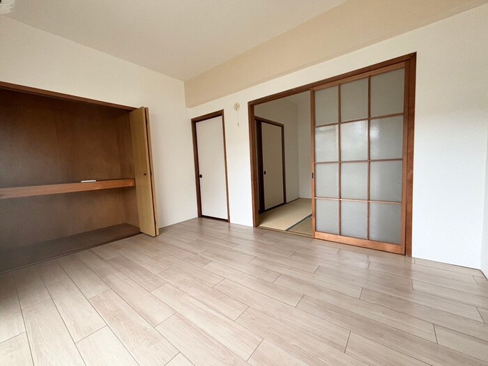 物件内観写真21　(居室)