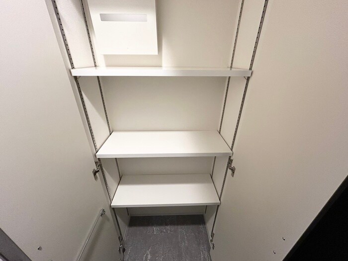 物件内観写真15　(靴箱)