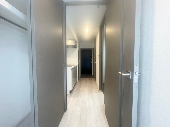 物件内観写真17　(廊下)