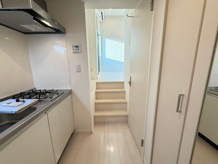 物件内観写真20　(廊下)