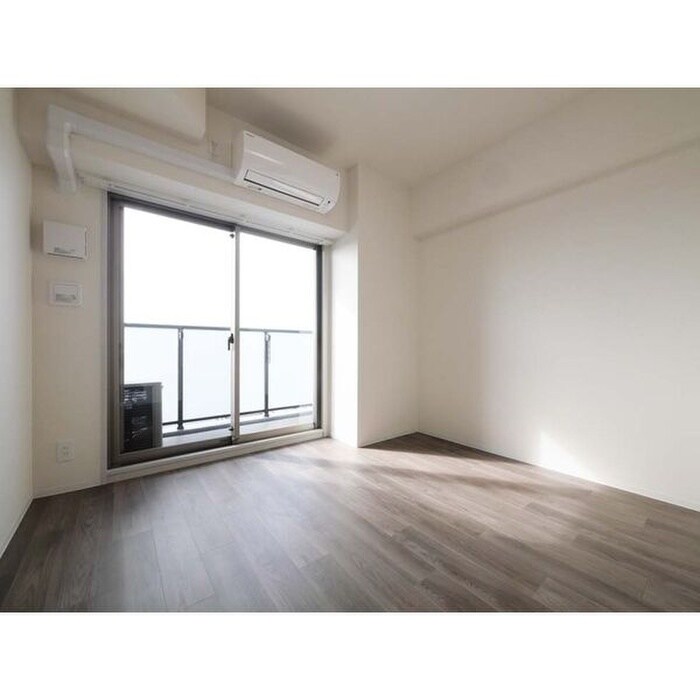 物件内観写真2　(居室)