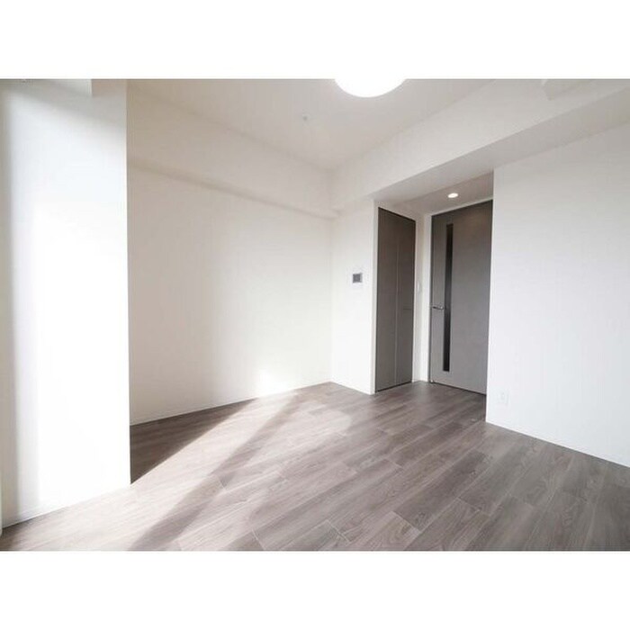 物件内観写真3　(居室)