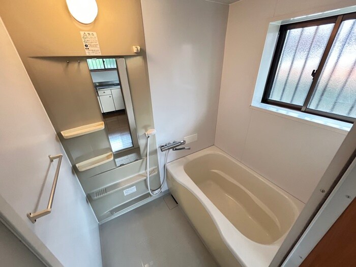 物件内観写真10　(バス／シャワールーム等)