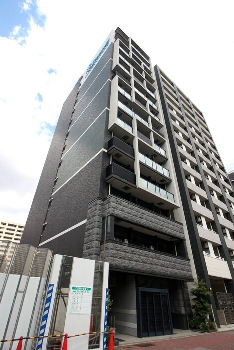 物件外観写真6　(駐車場)