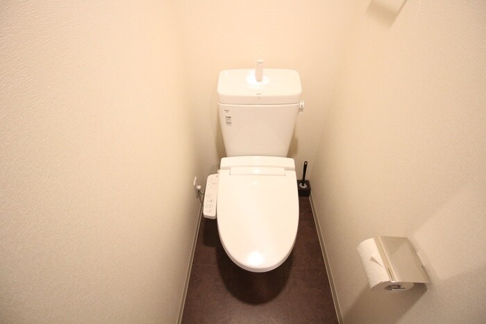 物件内観写真11　(トイレ)