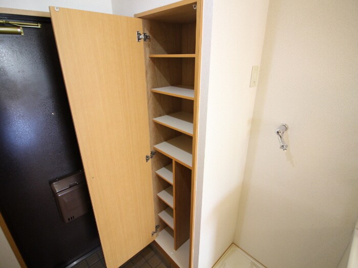 物件内観写真19　(靴箱)