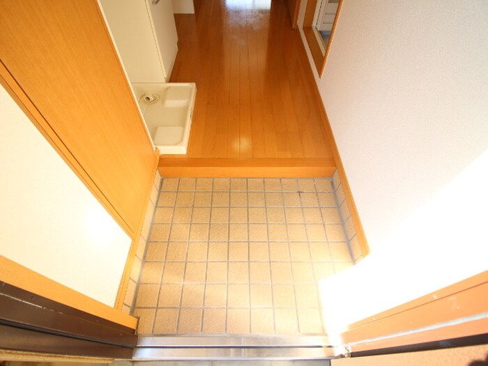 物件内観写真20　(玄関)