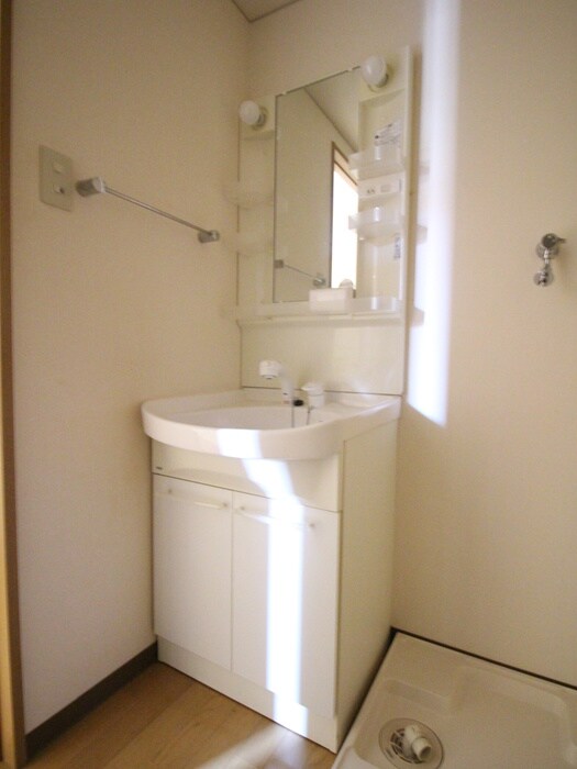物件内観写真13　(洗面)