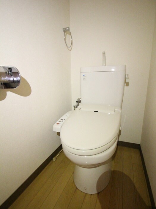 物件内観写真17　(トイレ)