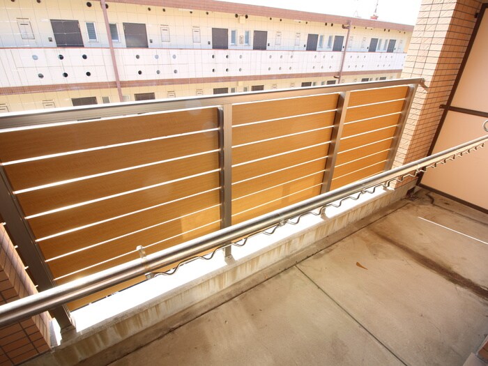 物件内観写真17　(ベランダ・バルコニー)