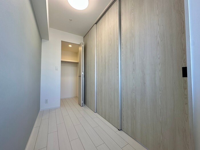 物件内観写真11　(居室)