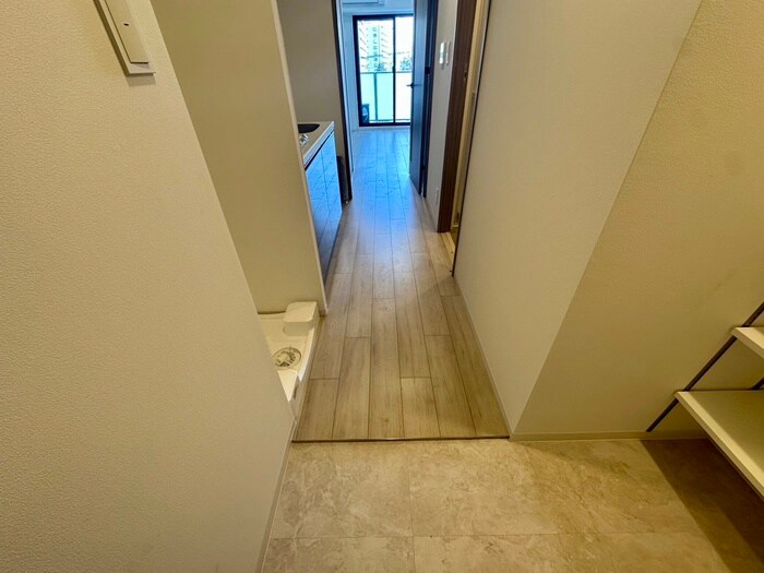 物件内観写真20　(玄関)