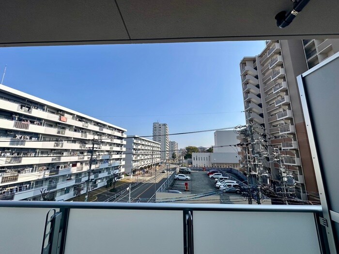 物件内観写真22　(室内からの展望)