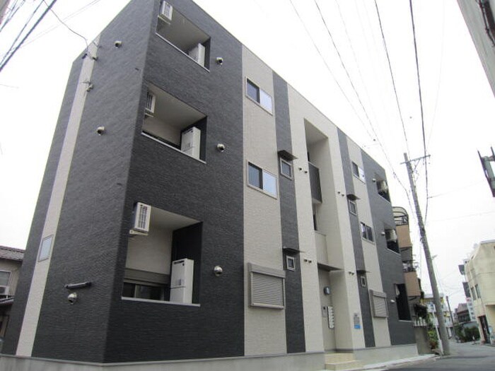 物件外観写真1　(外観写真)