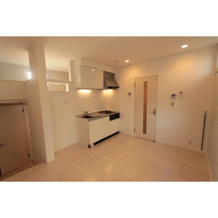 物件内観写真4　(居室)