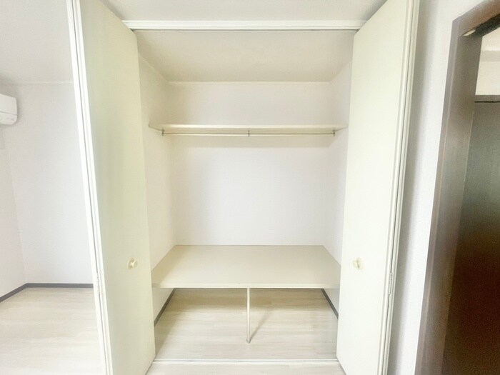 物件内観写真11　(収納)
