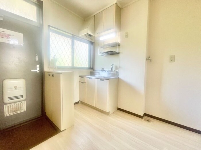 物件内観写真14　(居室)