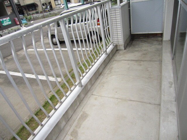 物件内観写真11　(ベランダ・バルコニー)