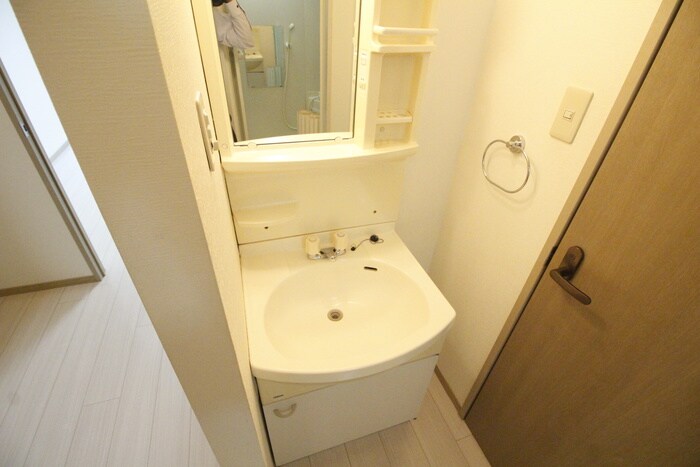 物件内観写真12　(洗面)