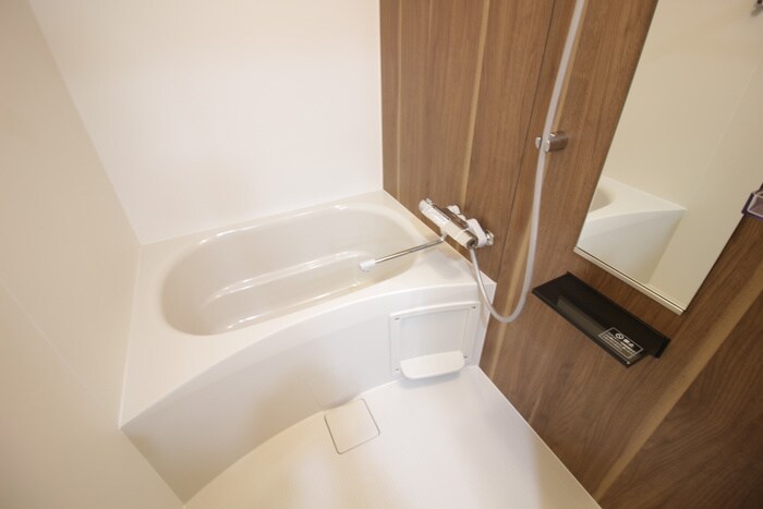 物件内観写真10　(バス／シャワールーム等)